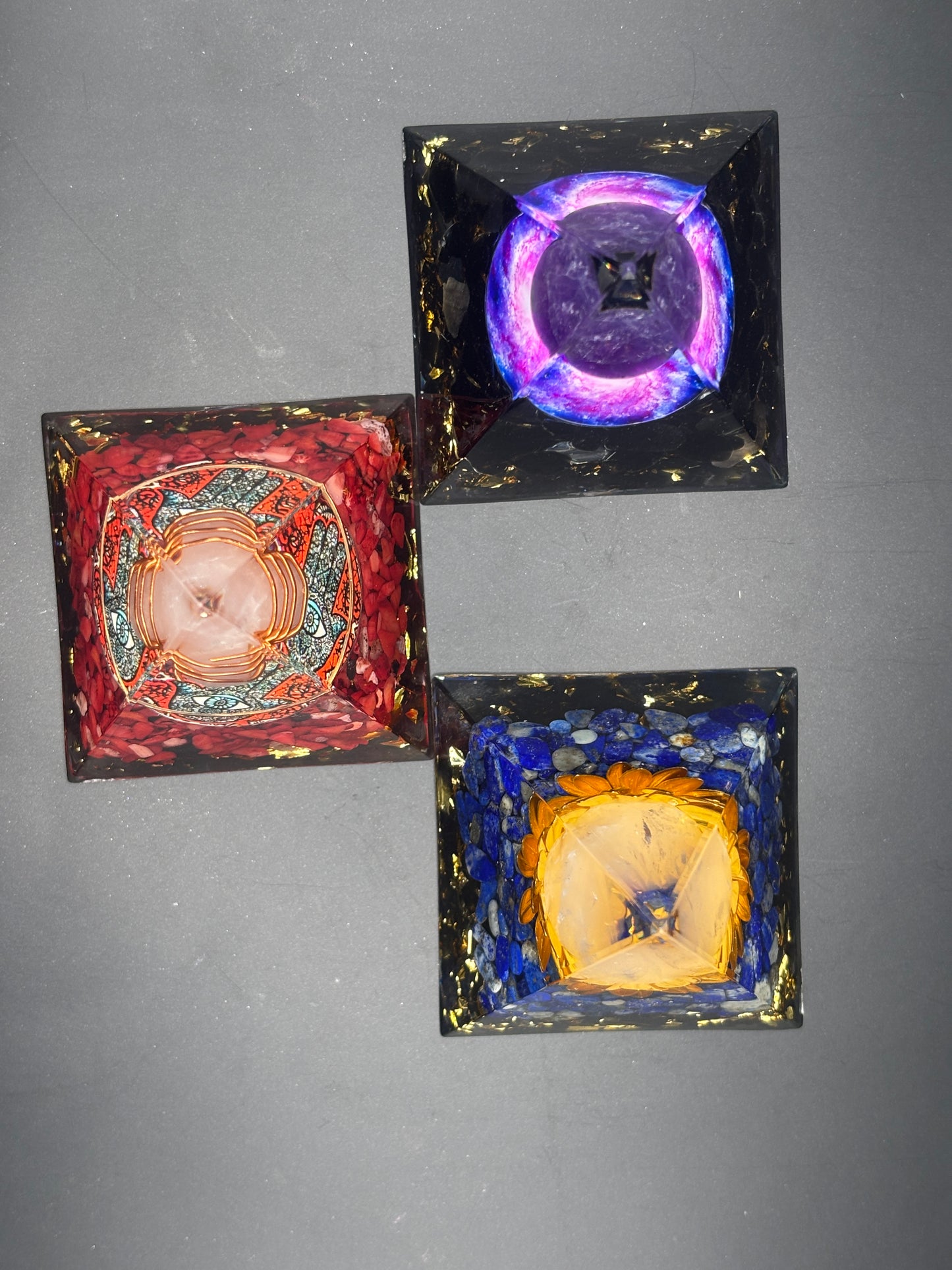 Small Orgonite Crystal Resin, Energy Healing Pyramid